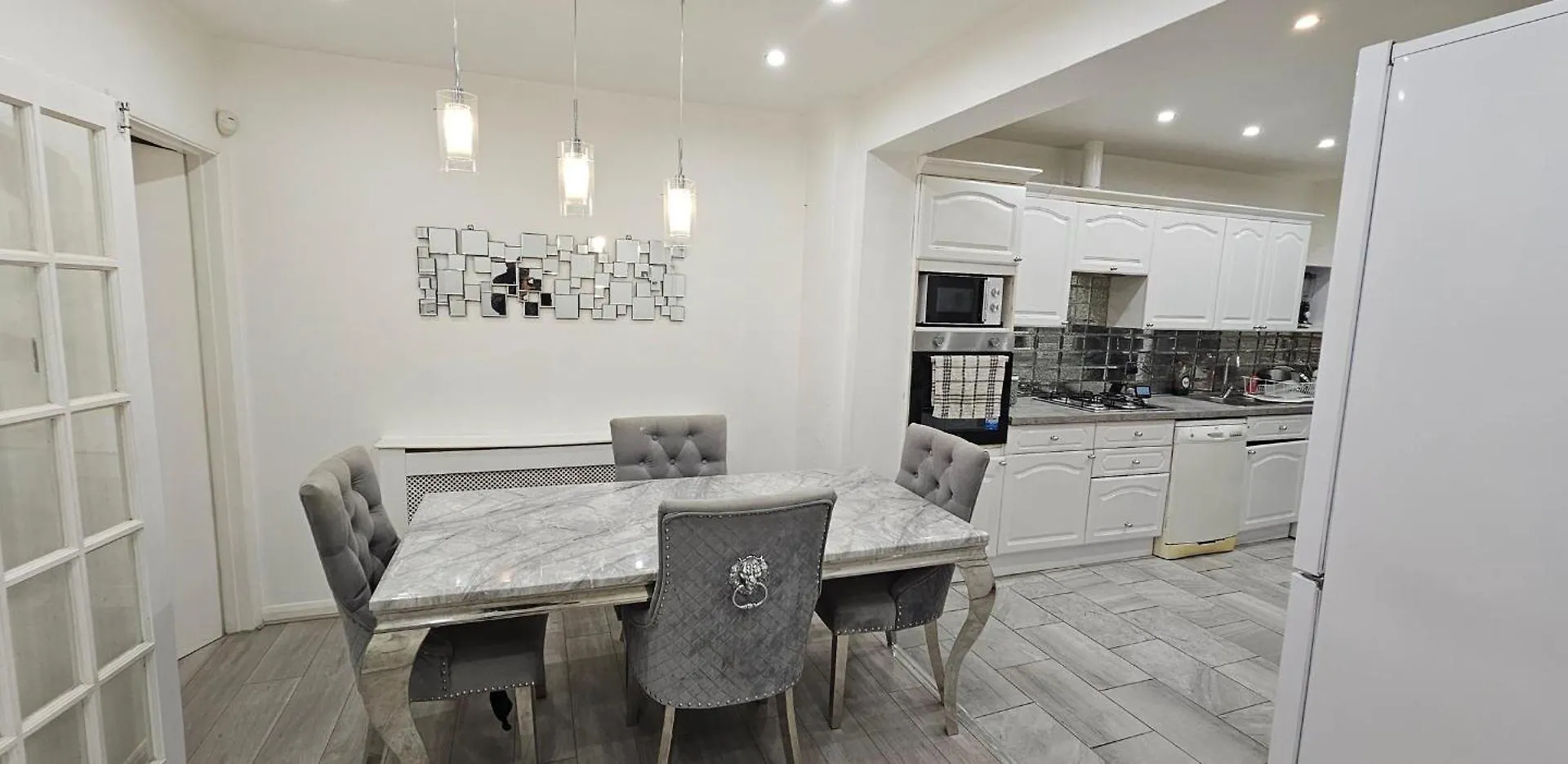 Дом отдыха Spacious & Modern 2-Bed House In Дагенем